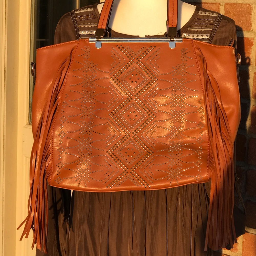 Fringe purse